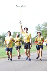 BIB: 1022
                            <button type="button" onclick="openModal(5232298)" class="btn btn-primary btn-sm float-right btn-popup" data-toggle="modal" data-target=".modal-high-quality">
                        <i class="fas fa-shopping-cart"></i> Add to Cart
                    </button>
                                            <button type="button" onclick="isThisMe(5232298, true)" class="btn btn-success btn-sm float-right btn-popup btn-isme hidden" data-toggle="tooltip" data-placement="bottom" title="นี่คือรูปของคุณใช่ไหม คลิกที่นี่เพื่อเอาเข้าอัลบั้ม">
                        <i class="fas fa-plus"></i> Add to album
                    </button>
                    <button type="button" onclick="isThisMe(5232298, false)" class="btn btn-warning btn-sm float-right btn-popup btn-isnotme hidden">
                        <i class="fas fa-ban"></i> Remove from album
                    </button>