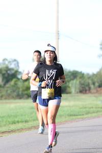 BIB: 919
                            <button type="button" onclick="openModal(5231204)" class="btn btn-primary btn-sm float-right btn-popup" data-toggle="modal" data-target=".modal-high-quality">
                        <i class="fas fa-shopping-cart"></i> Add to Cart
                    </button>
                                            <button type="button" onclick="isThisMe(5231204, true)" class="btn btn-success btn-sm float-right btn-popup btn-isme hidden" data-toggle="tooltip" data-placement="bottom" title="นี่คือรูปของคุณใช่ไหม คลิกที่นี่เพื่อเอาเข้าอัลบั้ม">
                        <i class="fas fa-plus"></i> Add to album
                    </button>
                    <button type="button" onclick="isThisMe(5231204, false)" class="btn btn-warning btn-sm float-right btn-popup btn-isnotme hidden">
                        <i class="fas fa-ban"></i> Remove from album
                    </button>