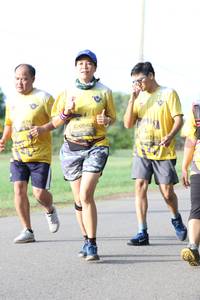 BIB: 474, 0563, 0726
                            <button type="button" onclick="openModal(5232708)" class="btn btn-primary btn-sm float-right btn-popup" data-toggle="modal" data-target=".modal-high-quality">
                        <i class="fas fa-shopping-cart"></i> Add to Cart
                    </button>
                                            <button type="button" onclick="isThisMe(5232708, true)" class="btn btn-success btn-sm float-right btn-popup btn-isme hidden" data-toggle="tooltip" data-placement="bottom" title="นี่คือรูปของคุณใช่ไหม คลิกที่นี่เพื่อเอาเข้าอัลบั้ม">
                        <i class="fas fa-plus"></i> Add to album
                    </button>
                    <button type="button" onclick="isThisMe(5232708, false)" class="btn btn-warning btn-sm float-right btn-popup btn-isnotme hidden">
                        <i class="fas fa-ban"></i> Remove from album
                    </button>