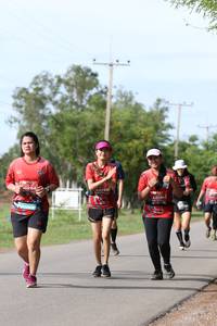 BIB: 0264, 0194, 0191
                            <button type="button" onclick="openModal(5225822)" class="btn btn-primary btn-sm float-right btn-popup" data-toggle="modal" data-target=".modal-high-quality">
                        <i class="fas fa-shopping-cart"></i> Add to Cart
                    </button>
                                            <button type="button" onclick="isThisMe(5225822, true)" class="btn btn-success btn-sm float-right btn-popup btn-isme hidden" data-toggle="tooltip" data-placement="bottom" title="นี่คือรูปของคุณใช่ไหม คลิกที่นี่เพื่อเอาเข้าอัลบั้ม">
                        <i class="fas fa-plus"></i> Add to album
                    </button>
                    <button type="button" onclick="isThisMe(5225822, false)" class="btn btn-warning btn-sm float-right btn-popup btn-isnotme hidden">
                        <i class="fas fa-ban"></i> Remove from album
                    </button>