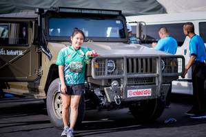 BIB: 358
                            <button type="button" onclick="openModal(5125500)" class="btn btn-primary btn-sm float-right btn-popup" data-toggle="modal" data-target=".modal-high-quality">
                        <i class="fas fa-shopping-cart"></i> Add to Cart
                    </button>
                                            <button type="button" onclick="isThisMe(5125500, true)" class="btn btn-success btn-sm float-right btn-popup btn-isme hidden" data-toggle="tooltip" data-placement="bottom" title="นี่คือรูปของคุณใช่ไหม คลิกที่นี่เพื่อเอาเข้าอัลบั้ม">
                        <i class="fas fa-plus"></i> Add to album
                    </button>
                    <button type="button" onclick="isThisMe(5125500, false)" class="btn btn-warning btn-sm float-right btn-popup btn-isnotme hidden">
                        <i class="fas fa-ban"></i> Remove from album
                    </button>