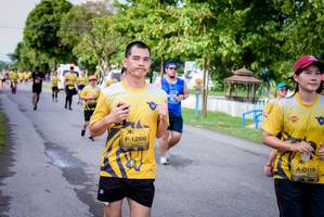 BIB: 1266, 0119
                            <button type="button" onclick="openModal(5124696)" class="btn btn-primary btn-sm float-right btn-popup" data-toggle="modal" data-target=".modal-high-quality">
                        <i class="fas fa-shopping-cart"></i> Add to Cart
                    </button>
                                            <button type="button" onclick="isThisMe(5124696, true)" class="btn btn-success btn-sm float-right btn-popup btn-isme hidden" data-toggle="tooltip" data-placement="bottom" title="นี่คือรูปของคุณใช่ไหม คลิกที่นี่เพื่อเอาเข้าอัลบั้ม">
                        <i class="fas fa-plus"></i> Add to album
                    </button>
                    <button type="button" onclick="isThisMe(5124696, false)" class="btn btn-warning btn-sm float-right btn-popup btn-isnotme hidden">
                        <i class="fas fa-ban"></i> Remove from album
                    </button>