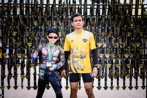 BIB: 256, 0737
                            <button type="button" onclick="openModal(5125636)" class="btn btn-primary btn-sm float-right btn-popup" data-toggle="modal" data-target=".modal-high-quality">
                        <i class="fas fa-shopping-cart"></i> Add to Cart
                    </button>
                                            <button type="button" onclick="isThisMe(5125636, true)" class="btn btn-success btn-sm float-right btn-popup btn-isme hidden" data-toggle="tooltip" data-placement="bottom" title="นี่คือรูปของคุณใช่ไหม คลิกที่นี่เพื่อเอาเข้าอัลบั้ม">
                        <i class="fas fa-plus"></i> Add to album
                    </button>
                    <button type="button" onclick="isThisMe(5125636, false)" class="btn btn-warning btn-sm float-right btn-popup btn-isnotme hidden">
                        <i class="fas fa-ban"></i> Remove from album
                    </button>