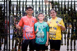 BIB: 0080, 0179, 044
                            <button type="button" onclick="openModal(5125673)" class="btn btn-primary btn-sm float-right btn-popup" data-toggle="modal" data-target=".modal-high-quality">
                        <i class="fas fa-shopping-cart"></i> Add to Cart
                    </button>
                                            <button type="button" onclick="isThisMe(5125673, true)" class="btn btn-success btn-sm float-right btn-popup btn-isme hidden" data-toggle="tooltip" data-placement="bottom" title="นี่คือรูปของคุณใช่ไหม คลิกที่นี่เพื่อเอาเข้าอัลบั้ม">
                        <i class="fas fa-plus"></i> Add to album
                    </button>
                    <button type="button" onclick="isThisMe(5125673, false)" class="btn btn-warning btn-sm float-right btn-popup btn-isnotme hidden">
                        <i class="fas fa-ban"></i> Remove from album
                    </button>