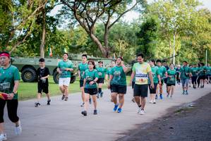 BIB: 622
                            <button type="button" onclick="openModal(5124112)" class="btn btn-primary btn-sm float-right btn-popup" data-toggle="modal" data-target=".modal-high-quality">
                        <i class="fas fa-shopping-cart"></i> Add to Cart
                    </button>
                                            <button type="button" onclick="isThisMe(5124112, true)" class="btn btn-success btn-sm float-right btn-popup btn-isme hidden" data-toggle="tooltip" data-placement="bottom" title="นี่คือรูปของคุณใช่ไหม คลิกที่นี่เพื่อเอาเข้าอัลบั้ม">
                        <i class="fas fa-plus"></i> Add to album
                    </button>
                    <button type="button" onclick="isThisMe(5124112, false)" class="btn btn-warning btn-sm float-right btn-popup btn-isnotme hidden">
                        <i class="fas fa-ban"></i> Remove from album
                    </button>