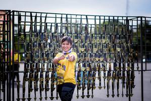 BIB: 1096
                            <button type="button" onclick="openModal(5125700)" class="btn btn-primary btn-sm float-right btn-popup" data-toggle="modal" data-target=".modal-high-quality">
                        <i class="fas fa-shopping-cart"></i> Add to Cart
                    </button>
                                            <button type="button" onclick="isThisMe(5125700, true)" class="btn btn-success btn-sm float-right btn-popup btn-isme hidden" data-toggle="tooltip" data-placement="bottom" title="นี่คือรูปของคุณใช่ไหม คลิกที่นี่เพื่อเอาเข้าอัลบั้ม">
                        <i class="fas fa-plus"></i> Add to album
                    </button>
                    <button type="button" onclick="isThisMe(5125700, false)" class="btn btn-warning btn-sm float-right btn-popup btn-isnotme hidden">
                        <i class="fas fa-ban"></i> Remove from album
                    </button>