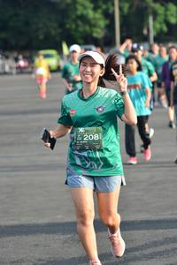 BIB: 208
                            <button type="button" onclick="openModal(4937074)" class="btn btn-primary btn-sm float-right btn-popup" data-toggle="modal" data-target=".modal-high-quality">
                        <i class="fas fa-shopping-cart"></i> Add to Cart
                    </button>
                                            <button type="button" onclick="isThisMe(4937074, true)" class="btn btn-success btn-sm float-right btn-popup btn-isme hidden" data-toggle="tooltip" data-placement="bottom" title="นี่คือรูปของคุณใช่ไหม คลิกที่นี่เพื่อเอาเข้าอัลบั้ม">
                        <i class="fas fa-plus"></i> Add to album
                    </button>
                    <button type="button" onclick="isThisMe(4937074, false)" class="btn btn-warning btn-sm float-right btn-popup btn-isnotme hidden">
                        <i class="fas fa-ban"></i> Remove from album
                    </button>