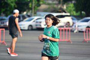 BIB: 355
                            <button type="button" onclick="openModal(4898682)" class="btn btn-primary btn-sm float-right btn-popup" data-toggle="modal" data-target=".modal-high-quality">
                        <i class="fas fa-shopping-cart"></i> Add to Cart
                    </button>
                                            <button type="button" onclick="isThisMe(4898682, true)" class="btn btn-success btn-sm float-right btn-popup btn-isme hidden" data-toggle="tooltip" data-placement="bottom" title="นี่คือรูปของคุณใช่ไหม คลิกที่นี่เพื่อเอาเข้าอัลบั้ม">
                        <i class="fas fa-plus"></i> Add to album
                    </button>
                    <button type="button" onclick="isThisMe(4898682, false)" class="btn btn-warning btn-sm float-right btn-popup btn-isnotme hidden">
                        <i class="fas fa-ban"></i> Remove from album
                    </button>