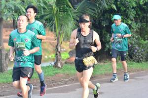 BIB: 206, 0429
                            <button type="button" onclick="openModal(4890999)" class="btn btn-primary btn-sm float-right btn-popup" data-toggle="modal" data-target=".modal-high-quality">
                        <i class="fas fa-shopping-cart"></i> Add to Cart
                    </button>
                                            <button type="button" onclick="isThisMe(4890999, true)" class="btn btn-success btn-sm float-right btn-popup btn-isme hidden" data-toggle="tooltip" data-placement="bottom" title="นี่คือรูปของคุณใช่ไหม คลิกที่นี่เพื่อเอาเข้าอัลบั้ม">
                        <i class="fas fa-plus"></i> Add to album
                    </button>
                    <button type="button" onclick="isThisMe(4890999, false)" class="btn btn-warning btn-sm float-right btn-popup btn-isnotme hidden">
                        <i class="fas fa-ban"></i> Remove from album
                    </button>