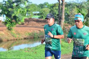 BIB: 113, 124
                            <button type="button" onclick="openModal(4897900)" class="btn btn-primary btn-sm float-right btn-popup" data-toggle="modal" data-target=".modal-high-quality">
                        <i class="fas fa-shopping-cart"></i> Add to Cart
                    </button>
                                            <button type="button" onclick="isThisMe(4897900, true)" class="btn btn-success btn-sm float-right btn-popup btn-isme hidden" data-toggle="tooltip" data-placement="bottom" title="นี่คือรูปของคุณใช่ไหม คลิกที่นี่เพื่อเอาเข้าอัลบั้ม">
                        <i class="fas fa-plus"></i> Add to album
                    </button>
                    <button type="button" onclick="isThisMe(4897900, false)" class="btn btn-warning btn-sm float-right btn-popup btn-isnotme hidden">
                        <i class="fas fa-ban"></i> Remove from album
                    </button>