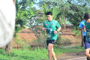 BIB: 651
                            <button type="button" onclick="openModal(4893418)" class="btn btn-primary btn-sm float-right btn-popup" data-toggle="modal" data-target=".modal-high-quality">
                        <i class="fas fa-shopping-cart"></i> Add to Cart
                    </button>
                                            <button type="button" onclick="isThisMe(4893418, true)" class="btn btn-success btn-sm float-right btn-popup btn-isme hidden" data-toggle="tooltip" data-placement="bottom" title="นี่คือรูปของคุณใช่ไหม คลิกที่นี่เพื่อเอาเข้าอัลบั้ม">
                        <i class="fas fa-plus"></i> Add to album
                    </button>
                    <button type="button" onclick="isThisMe(4893418, false)" class="btn btn-warning btn-sm float-right btn-popup btn-isnotme hidden">
                        <i class="fas fa-ban"></i> Remove from album
                    </button>