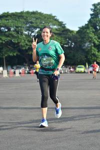 BIB: 
                            <button type="button" onclick="openModal(4949423)" class="btn btn-primary btn-sm float-right btn-popup" data-toggle="modal" data-target=".modal-high-quality">
                        <i class="fas fa-shopping-cart"></i> Add to Cart
                    </button>
                                            <button type="button" onclick="isThisMe(4949423, true)" class="btn btn-success btn-sm float-right btn-popup btn-isme hidden" data-toggle="tooltip" data-placement="bottom" title="นี่คือรูปของคุณใช่ไหม คลิกที่นี่เพื่อเอาเข้าอัลบั้ม">
                        <i class="fas fa-plus"></i> Add to album
                    </button>
                    <button type="button" onclick="isThisMe(4949423, false)" class="btn btn-warning btn-sm float-right btn-popup btn-isnotme hidden">
                        <i class="fas fa-ban"></i> Remove from album
                    </button>