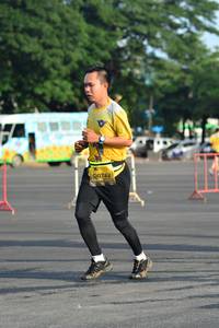 BIB: 722
                            <button type="button" onclick="openModal(4949282)" class="btn btn-primary btn-sm float-right btn-popup" data-toggle="modal" data-target=".modal-high-quality">
                        <i class="fas fa-shopping-cart"></i> Add to Cart
                    </button>
                                            <button type="button" onclick="isThisMe(4949282, true)" class="btn btn-success btn-sm float-right btn-popup btn-isme hidden" data-toggle="tooltip" data-placement="bottom" title="นี่คือรูปของคุณใช่ไหม คลิกที่นี่เพื่อเอาเข้าอัลบั้ม">
                        <i class="fas fa-plus"></i> Add to album
                    </button>
                    <button type="button" onclick="isThisMe(4949282, false)" class="btn btn-warning btn-sm float-right btn-popup btn-isnotme hidden">
                        <i class="fas fa-ban"></i> Remove from album
                    </button>