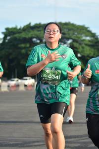 BIB: 034
                            <button type="button" onclick="openModal(4951629)" class="btn btn-primary btn-sm float-right btn-popup" data-toggle="modal" data-target=".modal-high-quality">
                        <i class="fas fa-shopping-cart"></i> Add to Cart
                    </button>
                                            <button type="button" onclick="isThisMe(4951629, true)" class="btn btn-success btn-sm float-right btn-popup btn-isme hidden" data-toggle="tooltip" data-placement="bottom" title="นี่คือรูปของคุณใช่ไหม คลิกที่นี่เพื่อเอาเข้าอัลบั้ม">
                        <i class="fas fa-plus"></i> Add to album
                    </button>
                    <button type="button" onclick="isThisMe(4951629, false)" class="btn btn-warning btn-sm float-right btn-popup btn-isnotme hidden">
                        <i class="fas fa-ban"></i> Remove from album
                    </button>