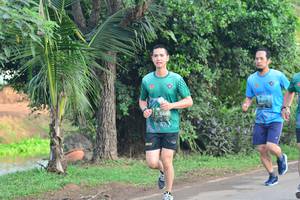 BIB: 
                            <button type="button" onclick="openModal(4891053)" class="btn btn-primary btn-sm float-right btn-popup" data-toggle="modal" data-target=".modal-high-quality">
                        <i class="fas fa-shopping-cart"></i> Add to Cart
                    </button>
                                            <button type="button" onclick="isThisMe(4891053, true)" class="btn btn-success btn-sm float-right btn-popup btn-isme hidden" data-toggle="tooltip" data-placement="bottom" title="นี่คือรูปของคุณใช่ไหม คลิกที่นี่เพื่อเอาเข้าอัลบั้ม">
                        <i class="fas fa-plus"></i> Add to album
                    </button>
                    <button type="button" onclick="isThisMe(4891053, false)" class="btn btn-warning btn-sm float-right btn-popup btn-isnotme hidden">
                        <i class="fas fa-ban"></i> Remove from album
                    </button>