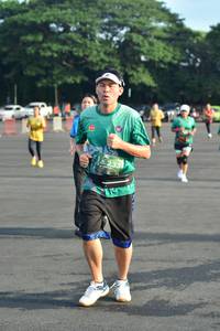 BIB: 233
                            <button type="button" onclick="openModal(4928980)" class="btn btn-primary btn-sm float-right btn-popup" data-toggle="modal" data-target=".modal-high-quality">
                        <i class="fas fa-shopping-cart"></i> Add to Cart
                    </button>
                                            <button type="button" onclick="isThisMe(4928980, true)" class="btn btn-success btn-sm float-right btn-popup btn-isme hidden" data-toggle="tooltip" data-placement="bottom" title="นี่คือรูปของคุณใช่ไหม คลิกที่นี่เพื่อเอาเข้าอัลบั้ม">
                        <i class="fas fa-plus"></i> Add to album
                    </button>
                    <button type="button" onclick="isThisMe(4928980, false)" class="btn btn-warning btn-sm float-right btn-popup btn-isnotme hidden">
                        <i class="fas fa-ban"></i> Remove from album
                    </button>