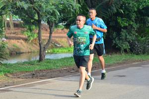 BIB: 137, 
                            <button type="button" onclick="openModal(4894234)" class="btn btn-primary btn-sm float-right btn-popup" data-toggle="modal" data-target=".modal-high-quality">
                        <i class="fas fa-shopping-cart"></i> Add to Cart
                    </button>
                                            <button type="button" onclick="isThisMe(4894234, true)" class="btn btn-success btn-sm float-right btn-popup btn-isme hidden" data-toggle="tooltip" data-placement="bottom" title="นี่คือรูปของคุณใช่ไหม คลิกที่นี่เพื่อเอาเข้าอัลบั้ม">
                        <i class="fas fa-plus"></i> Add to album
                    </button>
                    <button type="button" onclick="isThisMe(4894234, false)" class="btn btn-warning btn-sm float-right btn-popup btn-isnotme hidden">
                        <i class="fas fa-ban"></i> Remove from album
                    </button>