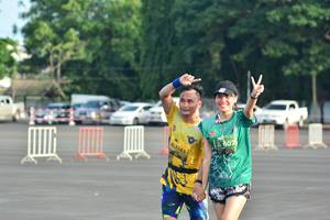 BIB: 1143
                            <button type="button" onclick="openModal(4905422)" class="btn btn-primary btn-sm float-right btn-popup" data-toggle="modal" data-target=".modal-high-quality">
                        <i class="fas fa-shopping-cart"></i> Add to Cart
                    </button>
                                            <button type="button" onclick="isThisMe(4905422, true)" class="btn btn-success btn-sm float-right btn-popup btn-isme hidden" data-toggle="tooltip" data-placement="bottom" title="นี่คือรูปของคุณใช่ไหม คลิกที่นี่เพื่อเอาเข้าอัลบั้ม">
                        <i class="fas fa-plus"></i> Add to album
                    </button>
                    <button type="button" onclick="isThisMe(4905422, false)" class="btn btn-warning btn-sm float-right btn-popup btn-isnotme hidden">
                        <i class="fas fa-ban"></i> Remove from album
                    </button>