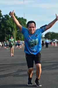 BIB: 
                            <button type="button" onclick="openModal(4945274)" class="btn btn-primary btn-sm float-right btn-popup" data-toggle="modal" data-target=".modal-high-quality">
                        <i class="fas fa-shopping-cart"></i> Add to Cart
                    </button>
                                            <button type="button" onclick="isThisMe(4945274, true)" class="btn btn-success btn-sm float-right btn-popup btn-isme hidden" data-toggle="tooltip" data-placement="bottom" title="นี่คือรูปของคุณใช่ไหม คลิกที่นี่เพื่อเอาเข้าอัลบั้ม">
                        <i class="fas fa-plus"></i> Add to album
                    </button>
                    <button type="button" onclick="isThisMe(4945274, false)" class="btn btn-warning btn-sm float-right btn-popup btn-isnotme hidden">
                        <i class="fas fa-ban"></i> Remove from album
                    </button>