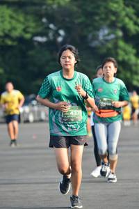 BIB: 437
                            <button type="button" onclick="openModal(4941863)" class="btn btn-primary btn-sm float-right btn-popup" data-toggle="modal" data-target=".modal-high-quality">
                        <i class="fas fa-shopping-cart"></i> Add to Cart
                    </button>
                                            <button type="button" onclick="isThisMe(4941863, true)" class="btn btn-success btn-sm float-right btn-popup btn-isme hidden" data-toggle="tooltip" data-placement="bottom" title="นี่คือรูปของคุณใช่ไหม คลิกที่นี่เพื่อเอาเข้าอัลบั้ม">
                        <i class="fas fa-plus"></i> Add to album
                    </button>
                    <button type="button" onclick="isThisMe(4941863, false)" class="btn btn-warning btn-sm float-right btn-popup btn-isnotme hidden">
                        <i class="fas fa-ban"></i> Remove from album
                    </button>