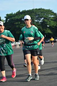 BIB: 
                            <button type="button" onclick="openModal(4944843)" class="btn btn-primary btn-sm float-right btn-popup" data-toggle="modal" data-target=".modal-high-quality">
                        <i class="fas fa-shopping-cart"></i> Add to Cart
                    </button>
                                            <button type="button" onclick="isThisMe(4944843, true)" class="btn btn-success btn-sm float-right btn-popup btn-isme hidden" data-toggle="tooltip" data-placement="bottom" title="นี่คือรูปของคุณใช่ไหม คลิกที่นี่เพื่อเอาเข้าอัลบั้ม">
                        <i class="fas fa-plus"></i> Add to album
                    </button>
                    <button type="button" onclick="isThisMe(4944843, false)" class="btn btn-warning btn-sm float-right btn-popup btn-isnotme hidden">
                        <i class="fas fa-ban"></i> Remove from album
                    </button>