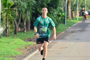 BIB: 710
                            <button type="button" onclick="openModal(4890369)" class="btn btn-primary btn-sm float-right btn-popup" data-toggle="modal" data-target=".modal-high-quality">
                        <i class="fas fa-shopping-cart"></i> Add to Cart
                    </button>
                                            <button type="button" onclick="isThisMe(4890369, true)" class="btn btn-success btn-sm float-right btn-popup btn-isme hidden" data-toggle="tooltip" data-placement="bottom" title="นี่คือรูปของคุณใช่ไหม คลิกที่นี่เพื่อเอาเข้าอัลบั้ม">
                        <i class="fas fa-plus"></i> Add to album
                    </button>
                    <button type="button" onclick="isThisMe(4890369, false)" class="btn btn-warning btn-sm float-right btn-popup btn-isnotme hidden">
                        <i class="fas fa-ban"></i> Remove from album
                    </button>