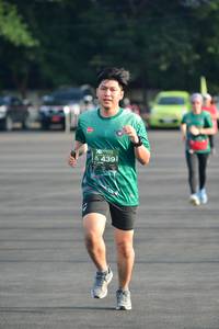 BIB: 439
                            <button type="button" onclick="openModal(4903468)" class="btn btn-primary btn-sm float-right btn-popup" data-toggle="modal" data-target=".modal-high-quality">
                        <i class="fas fa-shopping-cart"></i> Add to Cart
                    </button>
                                            <button type="button" onclick="isThisMe(4903468, true)" class="btn btn-success btn-sm float-right btn-popup btn-isme hidden" data-toggle="tooltip" data-placement="bottom" title="นี่คือรูปของคุณใช่ไหม คลิกที่นี่เพื่อเอาเข้าอัลบั้ม">
                        <i class="fas fa-plus"></i> Add to album
                    </button>
                    <button type="button" onclick="isThisMe(4903468, false)" class="btn btn-warning btn-sm float-right btn-popup btn-isnotme hidden">
                        <i class="fas fa-ban"></i> Remove from album
                    </button>