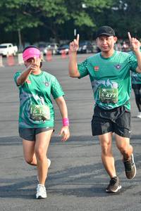 BIB: 477, 130
                            <button type="button" onclick="openModal(4936079)" class="btn btn-primary btn-sm float-right btn-popup" data-toggle="modal" data-target=".modal-high-quality">
                        <i class="fas fa-shopping-cart"></i> Add to Cart
                    </button>
                                            <button type="button" onclick="isThisMe(4936079, true)" class="btn btn-success btn-sm float-right btn-popup btn-isme hidden" data-toggle="tooltip" data-placement="bottom" title="นี่คือรูปของคุณใช่ไหม คลิกที่นี่เพื่อเอาเข้าอัลบั้ม">
                        <i class="fas fa-plus"></i> Add to album
                    </button>
                    <button type="button" onclick="isThisMe(4936079, false)" class="btn btn-warning btn-sm float-right btn-popup btn-isnotme hidden">
                        <i class="fas fa-ban"></i> Remove from album
                    </button>