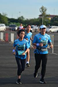 BIB: 0241
                            <button type="button" onclick="openModal(4898748)" class="btn btn-primary btn-sm float-right btn-popup" data-toggle="modal" data-target=".modal-high-quality">
                        <i class="fas fa-shopping-cart"></i> Add to Cart
                    </button>
                                            <button type="button" onclick="isThisMe(4898748, true)" class="btn btn-success btn-sm float-right btn-popup btn-isme hidden" data-toggle="tooltip" data-placement="bottom" title="นี่คือรูปของคุณใช่ไหม คลิกที่นี่เพื่อเอาเข้าอัลบั้ม">
                        <i class="fas fa-plus"></i> Add to album
                    </button>
                    <button type="button" onclick="isThisMe(4898748, false)" class="btn btn-warning btn-sm float-right btn-popup btn-isnotme hidden">
                        <i class="fas fa-ban"></i> Remove from album
                    </button>