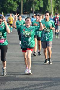 BIB: 535
                            <button type="button" onclick="openModal(4919998)" class="btn btn-primary btn-sm float-right btn-popup" data-toggle="modal" data-target=".modal-high-quality">
                        <i class="fas fa-shopping-cart"></i> Add to Cart
                    </button>
                                            <button type="button" onclick="isThisMe(4919998, true)" class="btn btn-success btn-sm float-right btn-popup btn-isme hidden" data-toggle="tooltip" data-placement="bottom" title="นี่คือรูปของคุณใช่ไหม คลิกที่นี่เพื่อเอาเข้าอัลบั้ม">
                        <i class="fas fa-plus"></i> Add to album
                    </button>
                    <button type="button" onclick="isThisMe(4919998, false)" class="btn btn-warning btn-sm float-right btn-popup btn-isnotme hidden">
                        <i class="fas fa-ban"></i> Remove from album
                    </button>