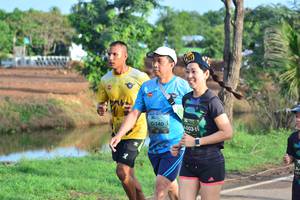 BIB: 140
                            <button type="button" onclick="openModal(4897702)" class="btn btn-primary btn-sm float-right btn-popup" data-toggle="modal" data-target=".modal-high-quality">
                        <i class="fas fa-shopping-cart"></i> Add to Cart
                    </button>
                                            <button type="button" onclick="isThisMe(4897702, true)" class="btn btn-success btn-sm float-right btn-popup btn-isme hidden" data-toggle="tooltip" data-placement="bottom" title="นี่คือรูปของคุณใช่ไหม คลิกที่นี่เพื่อเอาเข้าอัลบั้ม">
                        <i class="fas fa-plus"></i> Add to album
                    </button>
                    <button type="button" onclick="isThisMe(4897702, false)" class="btn btn-warning btn-sm float-right btn-popup btn-isnotme hidden">
                        <i class="fas fa-ban"></i> Remove from album
                    </button>