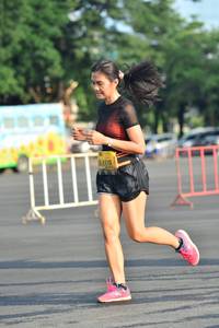 BIB: 1115
                            <button type="button" onclick="openModal(4945191)" class="btn btn-primary btn-sm float-right btn-popup" data-toggle="modal" data-target=".modal-high-quality">
                        <i class="fas fa-shopping-cart"></i> Add to Cart
                    </button>
                                            <button type="button" onclick="isThisMe(4945191, true)" class="btn btn-success btn-sm float-right btn-popup btn-isme hidden" data-toggle="tooltip" data-placement="bottom" title="นี่คือรูปของคุณใช่ไหม คลิกที่นี่เพื่อเอาเข้าอัลบั้ม">
                        <i class="fas fa-plus"></i> Add to album
                    </button>
                    <button type="button" onclick="isThisMe(4945191, false)" class="btn btn-warning btn-sm float-right btn-popup btn-isnotme hidden">
                        <i class="fas fa-ban"></i> Remove from album
                    </button>