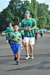 BIB: 
                            <button type="button" onclick="openModal(4951101)" class="btn btn-primary btn-sm float-right btn-popup" data-toggle="modal" data-target=".modal-high-quality">
                        <i class="fas fa-shopping-cart"></i> Add to Cart
                    </button>
                                            <button type="button" onclick="isThisMe(4951101, true)" class="btn btn-success btn-sm float-right btn-popup btn-isme hidden" data-toggle="tooltip" data-placement="bottom" title="นี่คือรูปของคุณใช่ไหม คลิกที่นี่เพื่อเอาเข้าอัลบั้ม">
                        <i class="fas fa-plus"></i> Add to album
                    </button>
                    <button type="button" onclick="isThisMe(4951101, false)" class="btn btn-warning btn-sm float-right btn-popup btn-isnotme hidden">
                        <i class="fas fa-ban"></i> Remove from album
                    </button>