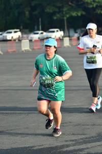 BIB: 451
                            <button type="button" onclick="openModal(4925995)" class="btn btn-primary btn-sm float-right btn-popup" data-toggle="modal" data-target=".modal-high-quality">
                        <i class="fas fa-shopping-cart"></i> Add to Cart
                    </button>
                                            <button type="button" onclick="isThisMe(4925995, true)" class="btn btn-success btn-sm float-right btn-popup btn-isme hidden" data-toggle="tooltip" data-placement="bottom" title="นี่คือรูปของคุณใช่ไหม คลิกที่นี่เพื่อเอาเข้าอัลบั้ม">
                        <i class="fas fa-plus"></i> Add to album
                    </button>
                    <button type="button" onclick="isThisMe(4925995, false)" class="btn btn-warning btn-sm float-right btn-popup btn-isnotme hidden">
                        <i class="fas fa-ban"></i> Remove from album
                    </button>