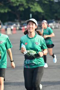 BIB: 388
                            <button type="button" onclick="openModal(4932682)" class="btn btn-primary btn-sm float-right btn-popup" data-toggle="modal" data-target=".modal-high-quality">
                        <i class="fas fa-shopping-cart"></i> Add to Cart
                    </button>
                                            <button type="button" onclick="isThisMe(4932682, true)" class="btn btn-success btn-sm float-right btn-popup btn-isme hidden" data-toggle="tooltip" data-placement="bottom" title="นี่คือรูปของคุณใช่ไหม คลิกที่นี่เพื่อเอาเข้าอัลบั้ม">
                        <i class="fas fa-plus"></i> Add to album
                    </button>
                    <button type="button" onclick="isThisMe(4932682, false)" class="btn btn-warning btn-sm float-right btn-popup btn-isnotme hidden">
                        <i class="fas fa-ban"></i> Remove from album
                    </button>