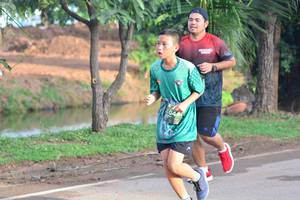 BIB: 044
                            <button type="button" onclick="openModal(4890907)" class="btn btn-primary btn-sm float-right btn-popup" data-toggle="modal" data-target=".modal-high-quality">
                        <i class="fas fa-shopping-cart"></i> Add to Cart
                    </button>
                                            <button type="button" onclick="isThisMe(4890907, true)" class="btn btn-success btn-sm float-right btn-popup btn-isme hidden" data-toggle="tooltip" data-placement="bottom" title="นี่คือรูปของคุณใช่ไหม คลิกที่นี่เพื่อเอาเข้าอัลบั้ม">
                        <i class="fas fa-plus"></i> Add to album
                    </button>
                    <button type="button" onclick="isThisMe(4890907, false)" class="btn btn-warning btn-sm float-right btn-popup btn-isnotme hidden">
                        <i class="fas fa-ban"></i> Remove from album
                    </button>