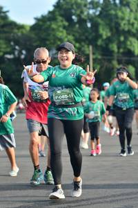 BIB: 
                            <button type="button" onclick="openModal(4951025)" class="btn btn-primary btn-sm float-right btn-popup" data-toggle="modal" data-target=".modal-high-quality">
                        <i class="fas fa-shopping-cart"></i> Add to Cart
                    </button>
                                            <button type="button" onclick="isThisMe(4951025, true)" class="btn btn-success btn-sm float-right btn-popup btn-isme hidden" data-toggle="tooltip" data-placement="bottom" title="นี่คือรูปของคุณใช่ไหม คลิกที่นี่เพื่อเอาเข้าอัลบั้ม">
                        <i class="fas fa-plus"></i> Add to album
                    </button>
                    <button type="button" onclick="isThisMe(4951025, false)" class="btn btn-warning btn-sm float-right btn-popup btn-isnotme hidden">
                        <i class="fas fa-ban"></i> Remove from album
                    </button>