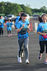 BIB: 011
                            <button type="button" onclick="openModal(4940825)" class="btn btn-primary btn-sm float-right btn-popup" data-toggle="modal" data-target=".modal-high-quality">
                        <i class="fas fa-shopping-cart"></i> Add to Cart
                    </button>
                                            <button type="button" onclick="isThisMe(4940825, true)" class="btn btn-success btn-sm float-right btn-popup btn-isme hidden" data-toggle="tooltip" data-placement="bottom" title="นี่คือรูปของคุณใช่ไหม คลิกที่นี่เพื่อเอาเข้าอัลบั้ม">
                        <i class="fas fa-plus"></i> Add to album
                    </button>
                    <button type="button" onclick="isThisMe(4940825, false)" class="btn btn-warning btn-sm float-right btn-popup btn-isnotme hidden">
                        <i class="fas fa-ban"></i> Remove from album
                    </button>