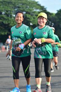 BIB: 085
                            <button type="button" onclick="openModal(4945245)" class="btn btn-primary btn-sm float-right btn-popup" data-toggle="modal" data-target=".modal-high-quality">
                        <i class="fas fa-shopping-cart"></i> Add to Cart
                    </button>
                                            <button type="button" onclick="isThisMe(4945245, true)" class="btn btn-success btn-sm float-right btn-popup btn-isme hidden" data-toggle="tooltip" data-placement="bottom" title="นี่คือรูปของคุณใช่ไหม คลิกที่นี่เพื่อเอาเข้าอัลบั้ม">
                        <i class="fas fa-plus"></i> Add to album
                    </button>
                    <button type="button" onclick="isThisMe(4945245, false)" class="btn btn-warning btn-sm float-right btn-popup btn-isnotme hidden">
                        <i class="fas fa-ban"></i> Remove from album
                    </button>