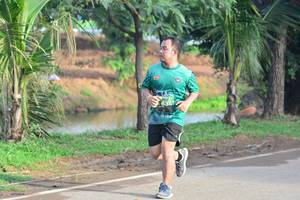 BIB: 6341
                            <button type="button" onclick="openModal(4893477)" class="btn btn-primary btn-sm float-right btn-popup" data-toggle="modal" data-target=".modal-high-quality">
                        <i class="fas fa-shopping-cart"></i> Add to Cart
                    </button>
                                            <button type="button" onclick="isThisMe(4893477, true)" class="btn btn-success btn-sm float-right btn-popup btn-isme hidden" data-toggle="tooltip" data-placement="bottom" title="นี่คือรูปของคุณใช่ไหม คลิกที่นี่เพื่อเอาเข้าอัลบั้ม">
                        <i class="fas fa-plus"></i> Add to album
                    </button>
                    <button type="button" onclick="isThisMe(4893477, false)" class="btn btn-warning btn-sm float-right btn-popup btn-isnotme hidden">
                        <i class="fas fa-ban"></i> Remove from album
                    </button>