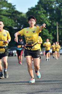 BIB: 0851, 286
                            <button type="button" onclick="openModal(5200691)" class="btn btn-primary btn-sm float-right btn-popup" data-toggle="modal" data-target=".modal-high-quality">
                        <i class="fas fa-shopping-cart"></i> Add to Cart
                    </button>
                                            <button type="button" onclick="isThisMe(5200691, true)" class="btn btn-success btn-sm float-right btn-popup btn-isme hidden" data-toggle="tooltip" data-placement="bottom" title="นี่คือรูปของคุณใช่ไหม คลิกที่นี่เพื่อเอาเข้าอัลบั้ม">
                        <i class="fas fa-plus"></i> Add to album
                    </button>
                    <button type="button" onclick="isThisMe(5200691, false)" class="btn btn-warning btn-sm float-right btn-popup btn-isnotme hidden">
                        <i class="fas fa-ban"></i> Remove from album
                    </button>