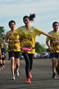 BIB: 0545, 0837, 078
                            <button type="button" onclick="openModal(5202788)" class="btn btn-primary btn-sm float-right btn-popup" data-toggle="modal" data-target=".modal-high-quality">
                        <i class="fas fa-shopping-cart"></i> Add to Cart
                    </button>
                                            <button type="button" onclick="isThisMe(5202788, true)" class="btn btn-success btn-sm float-right btn-popup btn-isme hidden" data-toggle="tooltip" data-placement="bottom" title="นี่คือรูปของคุณใช่ไหม คลิกที่นี่เพื่อเอาเข้าอัลบั้ม">
                        <i class="fas fa-plus"></i> Add to album
                    </button>
                    <button type="button" onclick="isThisMe(5202788, false)" class="btn btn-warning btn-sm float-right btn-popup btn-isnotme hidden">
                        <i class="fas fa-ban"></i> Remove from album
                    </button>