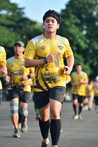 BIB: 0120
                            <button type="button" onclick="openModal(5140393)" class="btn btn-primary btn-sm float-right btn-popup" data-toggle="modal" data-target=".modal-high-quality">
                        <i class="fas fa-shopping-cart"></i> Add to Cart
                    </button>
                                            <button type="button" onclick="isThisMe(5140393, true)" class="btn btn-success btn-sm float-right btn-popup btn-isme hidden" data-toggle="tooltip" data-placement="bottom" title="นี่คือรูปของคุณใช่ไหม คลิกที่นี่เพื่อเอาเข้าอัลบั้ม">
                        <i class="fas fa-plus"></i> Add to album
                    </button>
                    <button type="button" onclick="isThisMe(5140393, false)" class="btn btn-warning btn-sm float-right btn-popup btn-isnotme hidden">
                        <i class="fas fa-ban"></i> Remove from album
                    </button>
