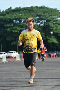 BIB: 0839
                            <button type="button" onclick="openModal(5072416)" class="btn btn-primary btn-sm float-right btn-popup" data-toggle="modal" data-target=".modal-high-quality">
                        <i class="fas fa-shopping-cart"></i> Add to Cart
                    </button>
                                            <button type="button" onclick="isThisMe(5072416, true)" class="btn btn-success btn-sm float-right btn-popup btn-isme hidden" data-toggle="tooltip" data-placement="bottom" title="นี่คือรูปของคุณใช่ไหม คลิกที่นี่เพื่อเอาเข้าอัลบั้ม">
                        <i class="fas fa-plus"></i> Add to album
                    </button>
                    <button type="button" onclick="isThisMe(5072416, false)" class="btn btn-warning btn-sm float-right btn-popup btn-isnotme hidden">
                        <i class="fas fa-ban"></i> Remove from album
                    </button>