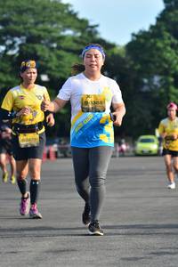 BIB: 0388, 0479
                            <button type="button" onclick="openModal(5141117)" class="btn btn-primary btn-sm float-right btn-popup" data-toggle="modal" data-target=".modal-high-quality">
                        <i class="fas fa-shopping-cart"></i> Add to Cart
                    </button>
                                            <button type="button" onclick="isThisMe(5141117, true)" class="btn btn-success btn-sm float-right btn-popup btn-isme hidden" data-toggle="tooltip" data-placement="bottom" title="นี่คือรูปของคุณใช่ไหม คลิกที่นี่เพื่อเอาเข้าอัลบั้ม">
                        <i class="fas fa-plus"></i> Add to album
                    </button>
                    <button type="button" onclick="isThisMe(5141117, false)" class="btn btn-warning btn-sm float-right btn-popup btn-isnotme hidden">
                        <i class="fas fa-ban"></i> Remove from album
                    </button>