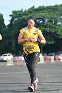 BIB: 0128
                            <button type="button" onclick="openModal(4992359)" class="btn btn-primary btn-sm float-right btn-popup" data-toggle="modal" data-target=".modal-high-quality">
                        <i class="fas fa-shopping-cart"></i> Add to Cart
                    </button>
                                            <button type="button" onclick="isThisMe(4992359, true)" class="btn btn-success btn-sm float-right btn-popup btn-isme hidden" data-toggle="tooltip" data-placement="bottom" title="นี่คือรูปของคุณใช่ไหม คลิกที่นี่เพื่อเอาเข้าอัลบั้ม">
                        <i class="fas fa-plus"></i> Add to album
                    </button>
                    <button type="button" onclick="isThisMe(4992359, false)" class="btn btn-warning btn-sm float-right btn-popup btn-isnotme hidden">
                        <i class="fas fa-ban"></i> Remove from album
                    </button>
