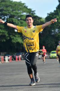 BIB: 1078
                            <button type="button" onclick="openModal(5187835)" class="btn btn-primary btn-sm float-right btn-popup" data-toggle="modal" data-target=".modal-high-quality">
                        <i class="fas fa-shopping-cart"></i> Add to Cart
                    </button>
                                            <button type="button" onclick="isThisMe(5187835, true)" class="btn btn-success btn-sm float-right btn-popup btn-isme hidden" data-toggle="tooltip" data-placement="bottom" title="นี่คือรูปของคุณใช่ไหม คลิกที่นี่เพื่อเอาเข้าอัลบั้ม">
                        <i class="fas fa-plus"></i> Add to album
                    </button>
                    <button type="button" onclick="isThisMe(5187835, false)" class="btn btn-warning btn-sm float-right btn-popup btn-isnotme hidden">
                        <i class="fas fa-ban"></i> Remove from album
                    </button>