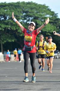 BIB: 1281
                            <button type="button" onclick="openModal(5075377)" class="btn btn-primary btn-sm float-right btn-popup" data-toggle="modal" data-target=".modal-high-quality">
                        <i class="fas fa-shopping-cart"></i> Add to Cart
                    </button>
                                            <button type="button" onclick="isThisMe(5075377, true)" class="btn btn-success btn-sm float-right btn-popup btn-isme hidden" data-toggle="tooltip" data-placement="bottom" title="นี่คือรูปของคุณใช่ไหม คลิกที่นี่เพื่อเอาเข้าอัลบั้ม">
                        <i class="fas fa-plus"></i> Add to album
                    </button>
                    <button type="button" onclick="isThisMe(5075377, false)" class="btn btn-warning btn-sm float-right btn-popup btn-isnotme hidden">
                        <i class="fas fa-ban"></i> Remove from album
                    </button>