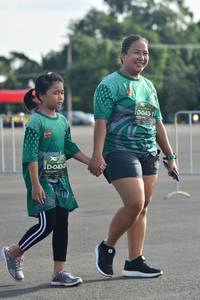 BIB: 0432
                            <button type="button" onclick="openModal(5181945)" class="btn btn-primary btn-sm float-right btn-popup" data-toggle="modal" data-target=".modal-high-quality">
                        <i class="fas fa-shopping-cart"></i> Add to Cart
                    </button>
                                            <button type="button" onclick="isThisMe(5181945, true)" class="btn btn-success btn-sm float-right btn-popup btn-isme hidden" data-toggle="tooltip" data-placement="bottom" title="นี่คือรูปของคุณใช่ไหม คลิกที่นี่เพื่อเอาเข้าอัลบั้ม">
                        <i class="fas fa-plus"></i> Add to album
                    </button>
                    <button type="button" onclick="isThisMe(5181945, false)" class="btn btn-warning btn-sm float-right btn-popup btn-isnotme hidden">
                        <i class="fas fa-ban"></i> Remove from album
                    </button>