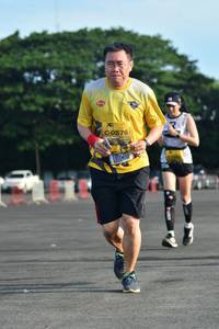 BIB: 0576
                            <button type="button" onclick="openModal(5200893)" class="btn btn-primary btn-sm float-right btn-popup" data-toggle="modal" data-target=".modal-high-quality">
                        <i class="fas fa-shopping-cart"></i> Add to Cart
                    </button>
                                            <button type="button" onclick="isThisMe(5200893, true)" class="btn btn-success btn-sm float-right btn-popup btn-isme hidden" data-toggle="tooltip" data-placement="bottom" title="นี่คือรูปของคุณใช่ไหม คลิกที่นี่เพื่อเอาเข้าอัลบั้ม">
                        <i class="fas fa-plus"></i> Add to album
                    </button>
                    <button type="button" onclick="isThisMe(5200893, false)" class="btn btn-warning btn-sm float-right btn-popup btn-isnotme hidden">
                        <i class="fas fa-ban"></i> Remove from album
                    </button>